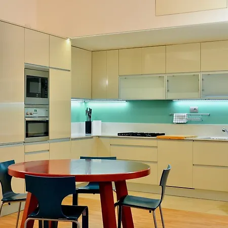 Easyhomes - Bianca Di Savoia Milan