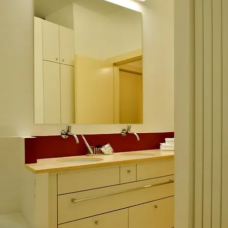 Easyhomes - Bianca Di Savoia Appartement Milan
